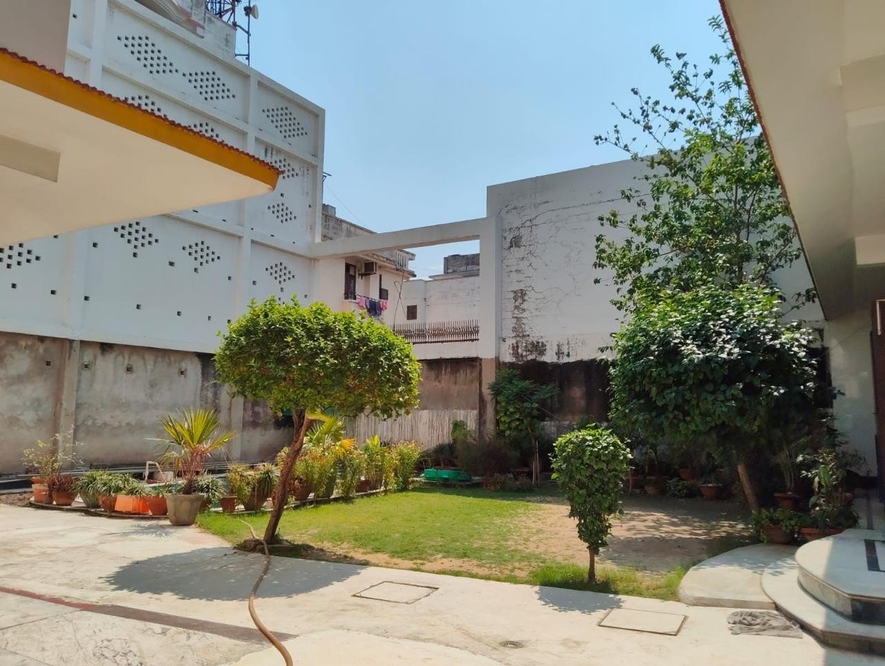 Prakriti school garden courtyard